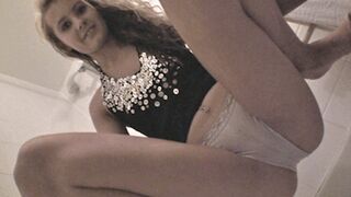 Drink the piss through my knickers - Princess Brook - MP4 4K Ultra HD