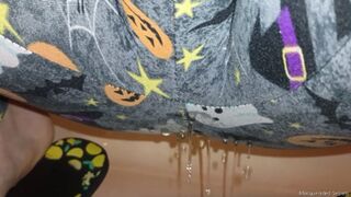 Leggings Wetting Compilation HD