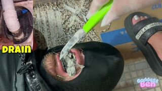 Eating dirt from the drain and bathroom. # 720HD - Goddess Beh