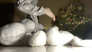 Bunny plushie trampling