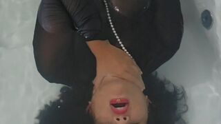 Dunk me my love as I touch myself and wash my hair