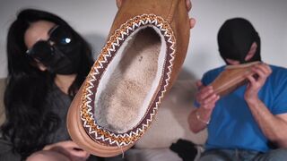 SMELL MY UGG SLIPPERS (POV) : friendly femdom sniffing + Dangling tease in immersive session