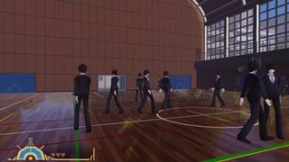 Playing tag with Giantess