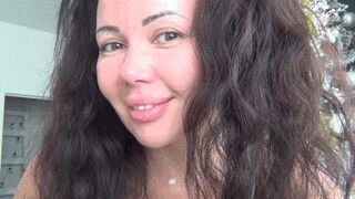 You can cum right in my nostrils d