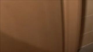 Showering and pussyplay