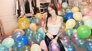 Explosive Masspop Orgasm in Total Latex Balloon Carnage