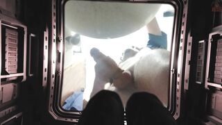 Intern SHRINKS up and gets himself inside a machine