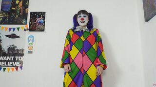 Silly Clowngirl