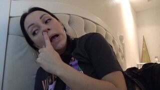 pick your nose from dry boogers a