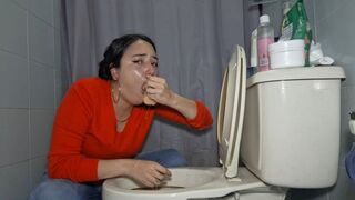 Deep throat and vomiting in the toilet