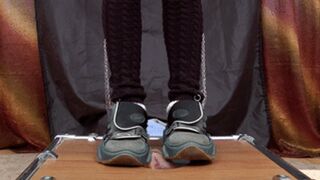 A punk 18 yo girl tramples a guy`s pathetic floor-face (part 1 of 5), flo210x 1080p