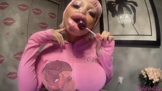 RubyDollLipz's Freshly Injected Lips+Blow Pop #3
