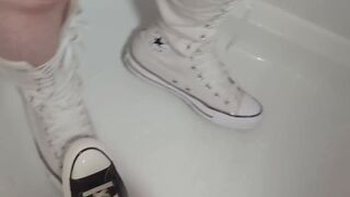 Jax and Primey's XXHi Converse Shower