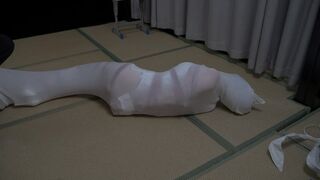 xr164-Wrap the girl in a stocking bag