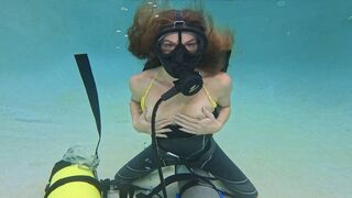 Underwater Scuba Masterbation and Goggle Swap with Nathalia 1080p