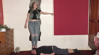 Dancing Sophie 542 (4K)