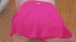 Topless Tennis Star on Her Knees: Deep Cleaning & Flashy Upskirts