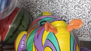 blow-giant-blue-balloon-on-rhino