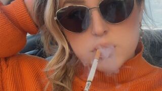 Cork Chain Light Up in Sunglasses