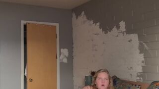 BBW takes huge dildo