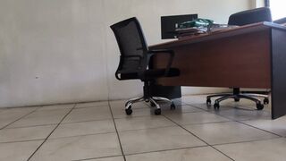 Katherine modeling her sexy italian stilettos