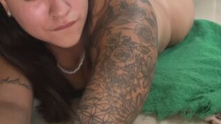 25 minutes of explosive farts and epic burps naked