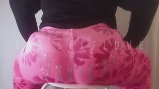 Mean BBW Giantess Buttcrush your face or shrunkies