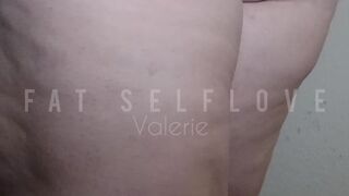 BBW Giantess Tries On Tight Pink Leggings – Cellulite & ASS Tease POV