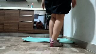 Wall Pilates Buttcrack