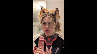 Cute Foxy E-Girl Throws it Back For a Facial
