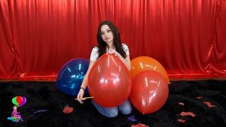 Isla Foot and Pencil Pops HD (1920x1080)