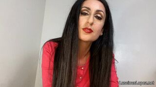 Luscious Lopez winking asshole upskirt Boss