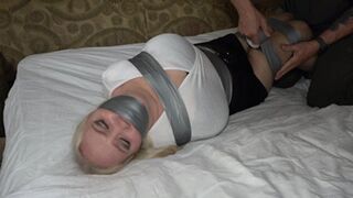 d2603VAMP-Being taped and gagged helpless got the full figured girl horny