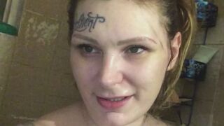 Jerk Off To My Smelly Farts And Pits