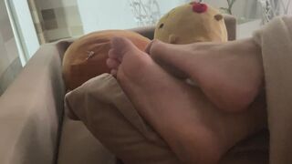waking up with dirty feet