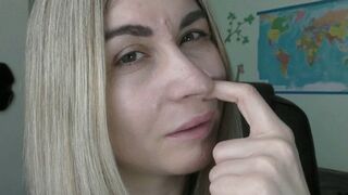 Come very close to the camera and pick your nose looking into the camera MP4 HD 720p