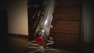 BOOTLICKER HEAVEN (HD)