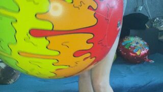 Valeri mastrubate on shosu beachball