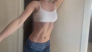 brunette dance erotic