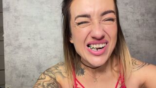 A lunchbox full of people wmv