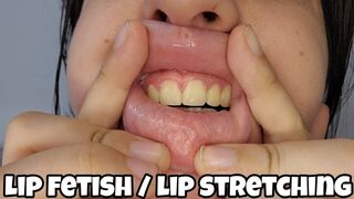 Close Up Lip Stretching & Pulling Tease