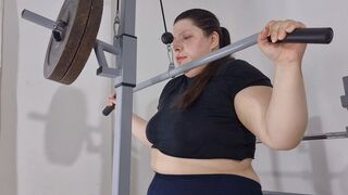 Weightlifting workout - biceps