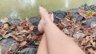 Very pronounced arches on the river bank (3)