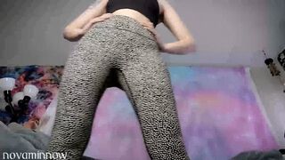 focus on my leggings