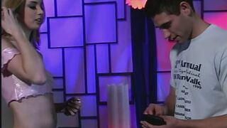 Black dude has steamy threesome with two sluts