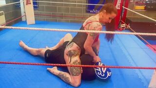 Wrestling Saskia