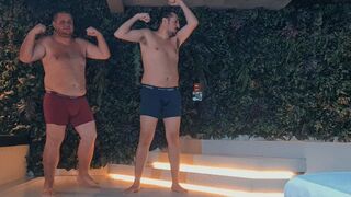 Bath Time Challenge - Bear Control in the Tub