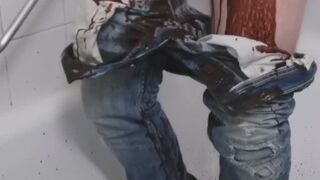 Masturbating DC Shoe with cum and chocolate