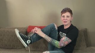 Non Binary Feet Worship JOI