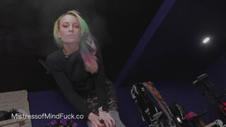 Vape Giantess - Femdom Goddess Giantess Smoking Vaping Stockings